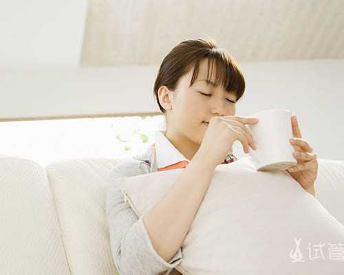 叶酸片4mg一天吃几粒_叶酸片5mg一天吃几粒